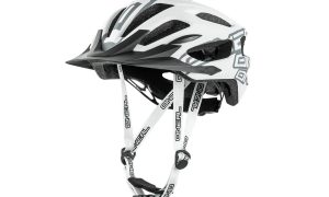 Kaciga Oneal Q RL helmet white