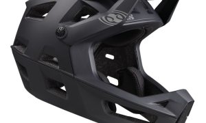 iXS Kaciga Trigger FF MIPS black