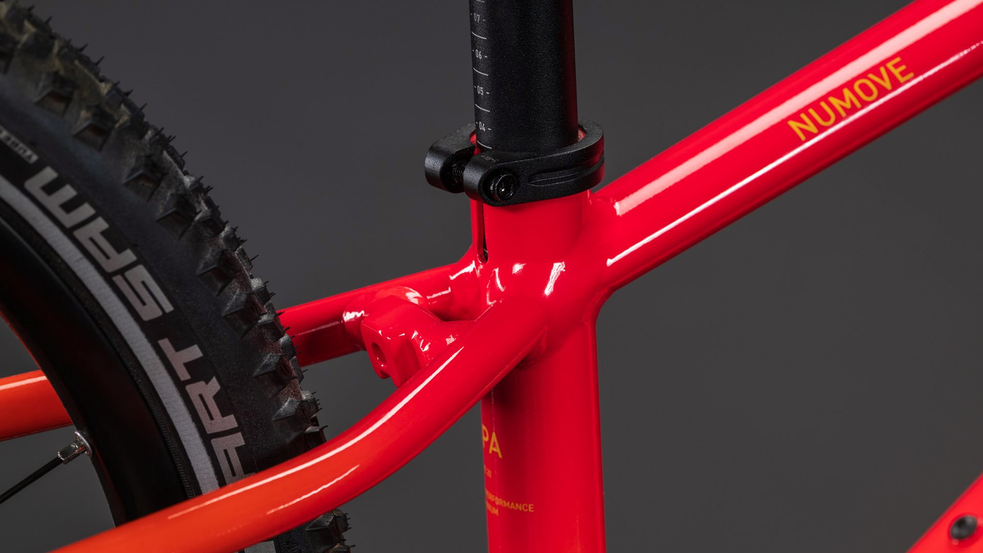 CUBE NUMOVE 200 DISC REDROSE´N´PEACH 2026 CUBE NUMOVE 200 DISC REDROSE´N´PEACH 2026